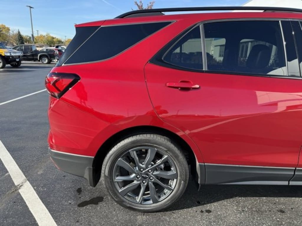 Used 2023 Chevrolet Equinox RS SUV