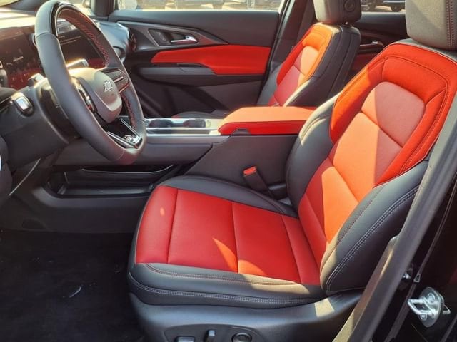 2025 Chevrolet Equinox EV RS - Photo 8