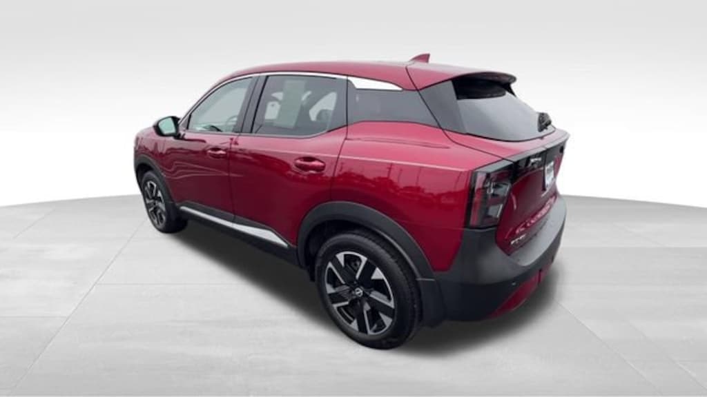 Used 2025 Nissan Kicks SV Intelligent AWD SUV