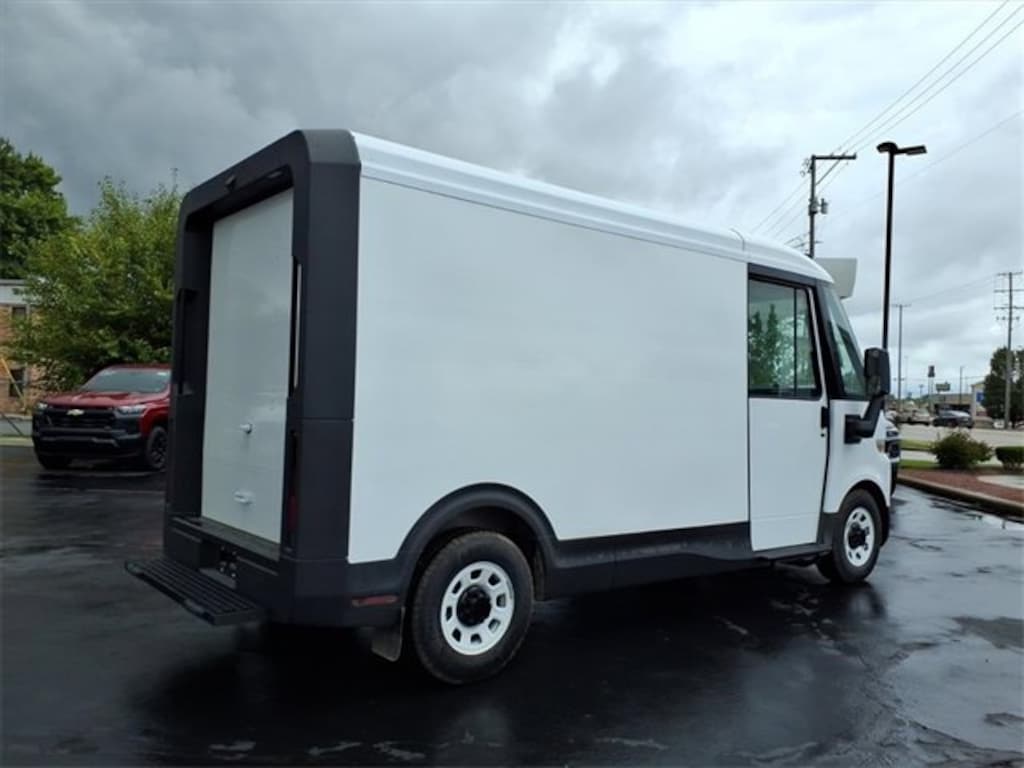 New 2025 Chevrolet BrightDrop 400 AWD 400 Commercial Van