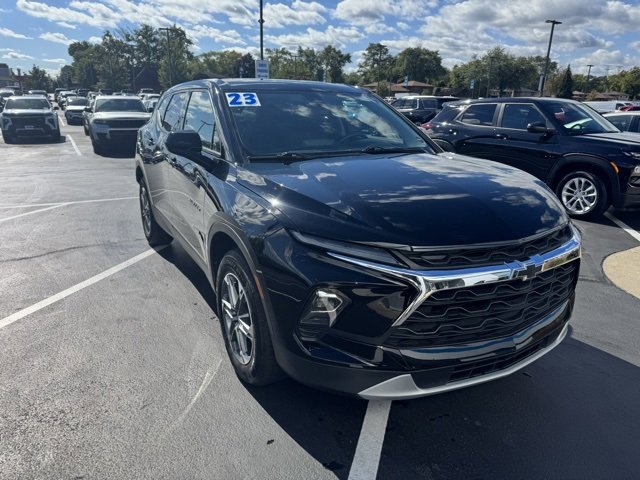 2023 Chevrolet Blazer 2LT photo 3