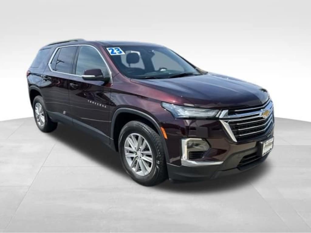 Used 2023 Chevrolet Traverse LT Leather SUV