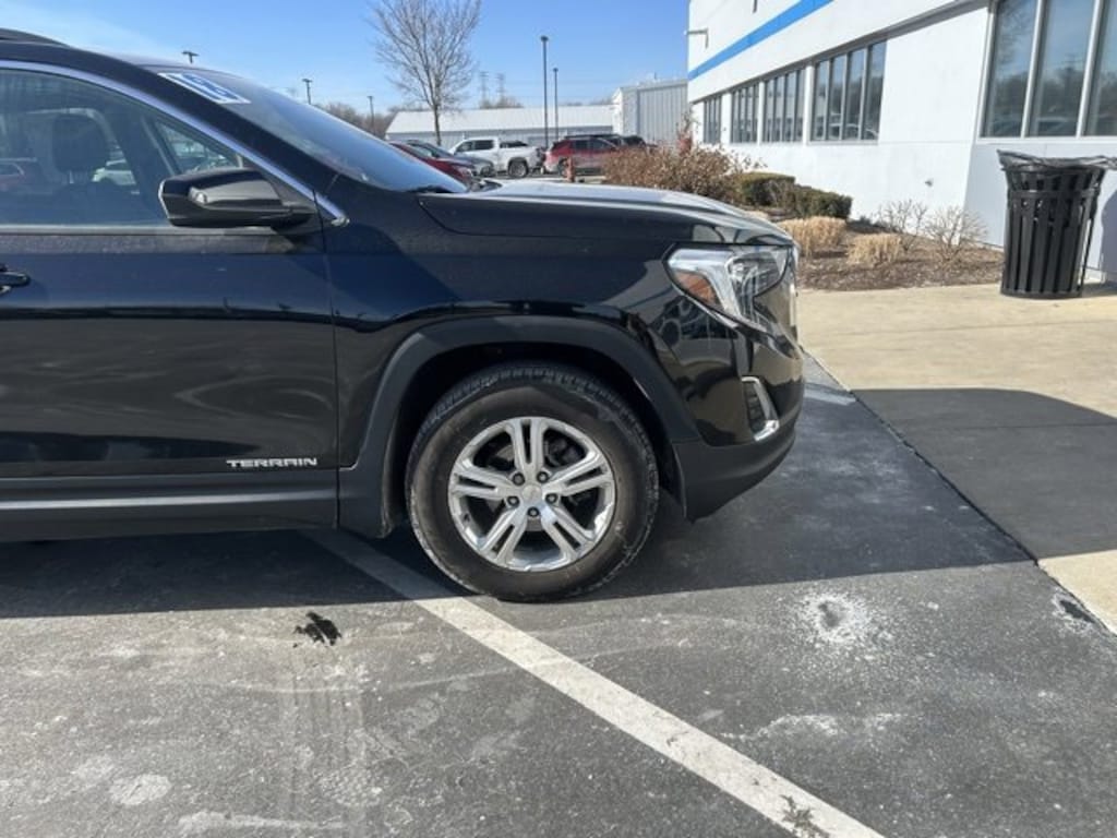 Used 2018 GMC Terrain SLE SUV