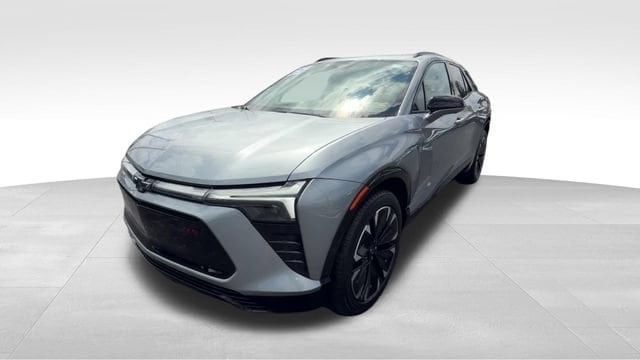 Used 2025 Chevrolet Blazer EV RS with VIN 3GNKDJRJ9SS106609 for sale in Lansing, IL