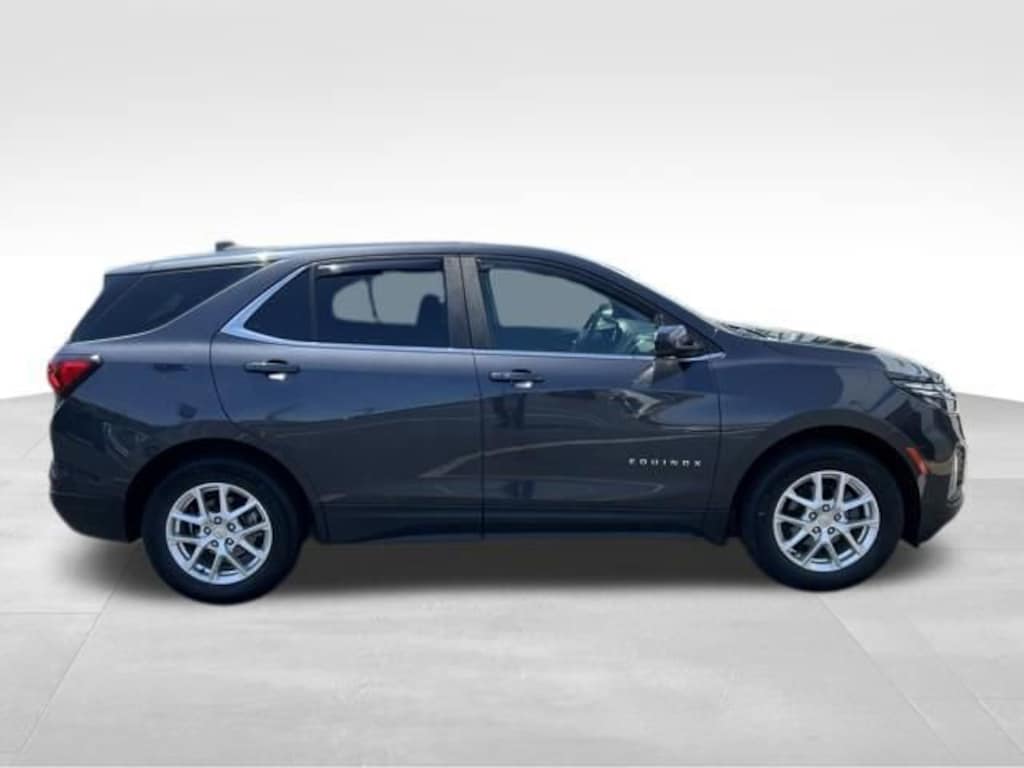 Used 2022 Chevrolet Equinox LT SUV