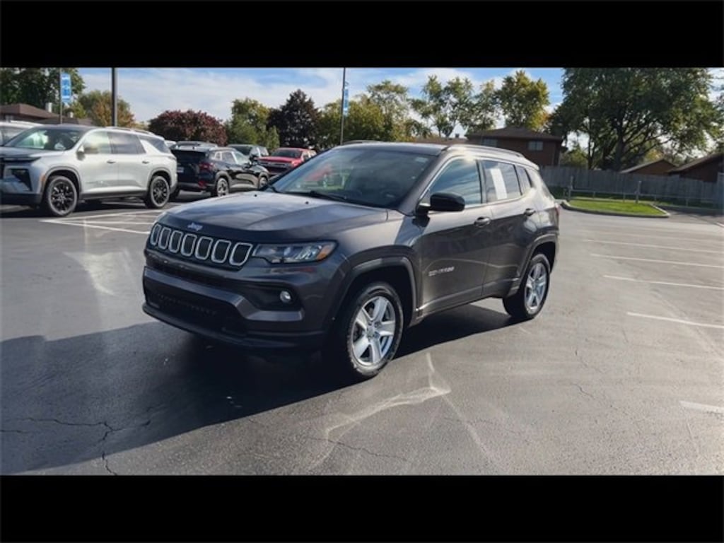 Used 2022 Jeep Compass Latitude 4x4 SUV