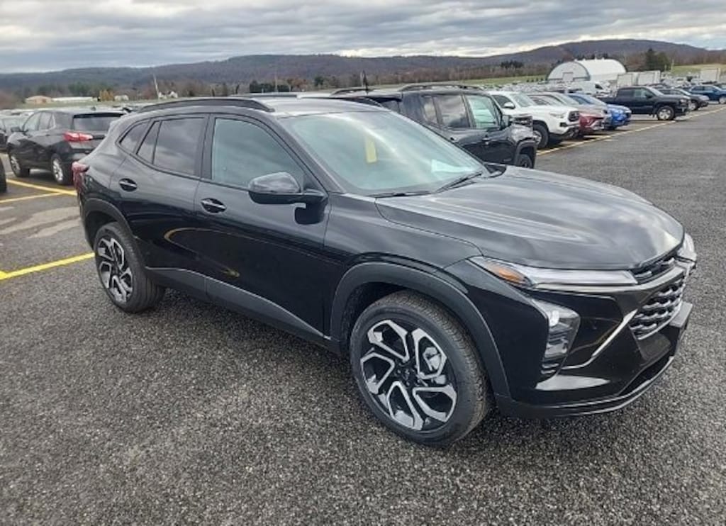 Used 2024 Chevrolet Trax 2RS SUV