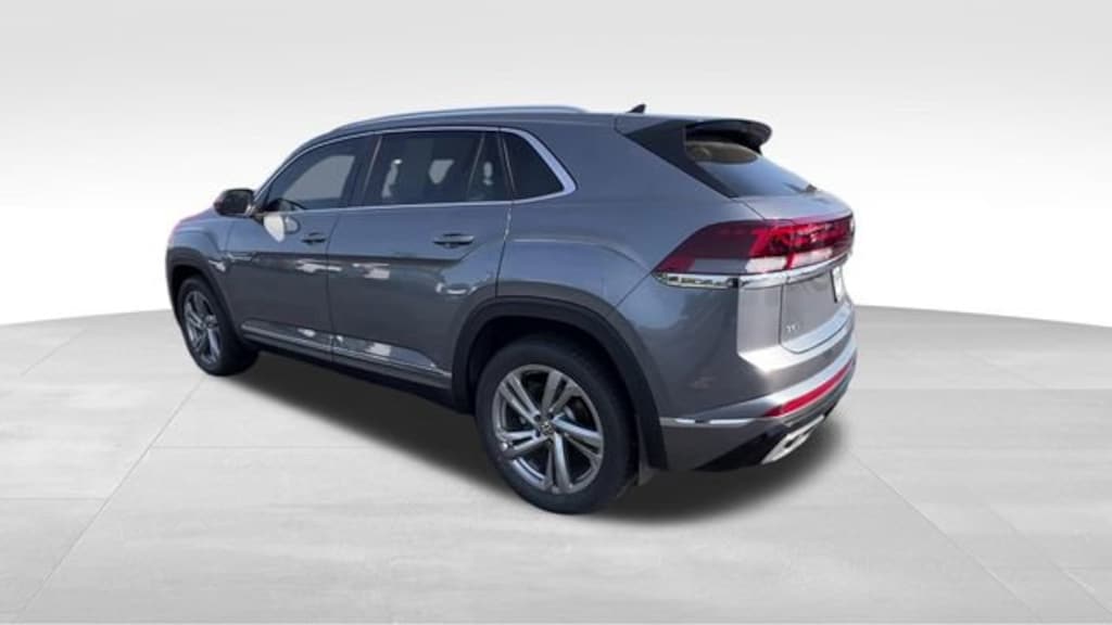 Used 2024 Volkswagen Atlas Cross Sport 2.0T SEL R-Line SUV