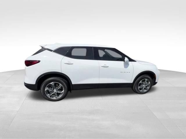 2024 Chevrolet Blazer 2LT - Photo 15