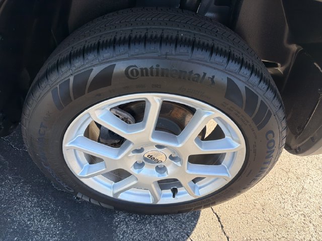 2023 Jeep Renegade Latitude - Photo 27