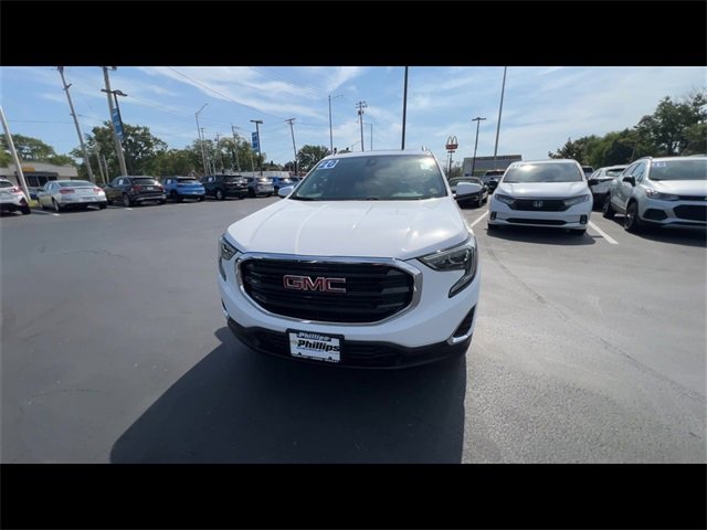 2020 Gmc Terrain SLE photo 2