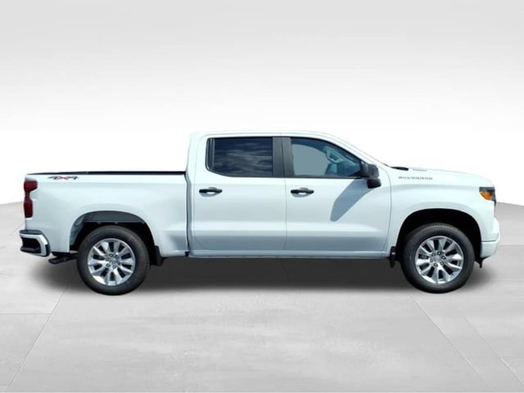 New 2026 Chevrolet Silverado 1500 Custom Truck
