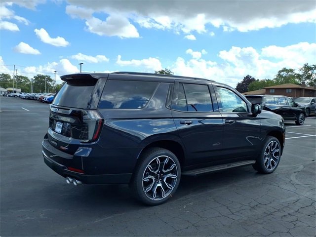 2026 Chevrolet Tahoe RST photo 2