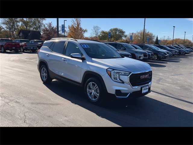 2022 Gmc Terrain SLE photo 2