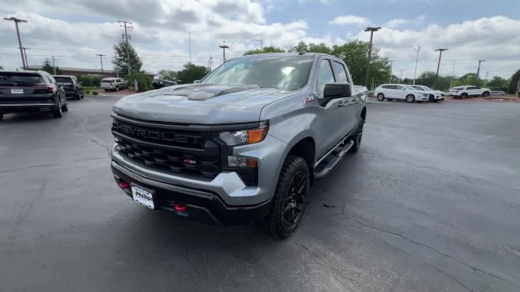 Used 2024 Chevrolet Silverado 1500 Custom Trail Boss Truck Crew Cab