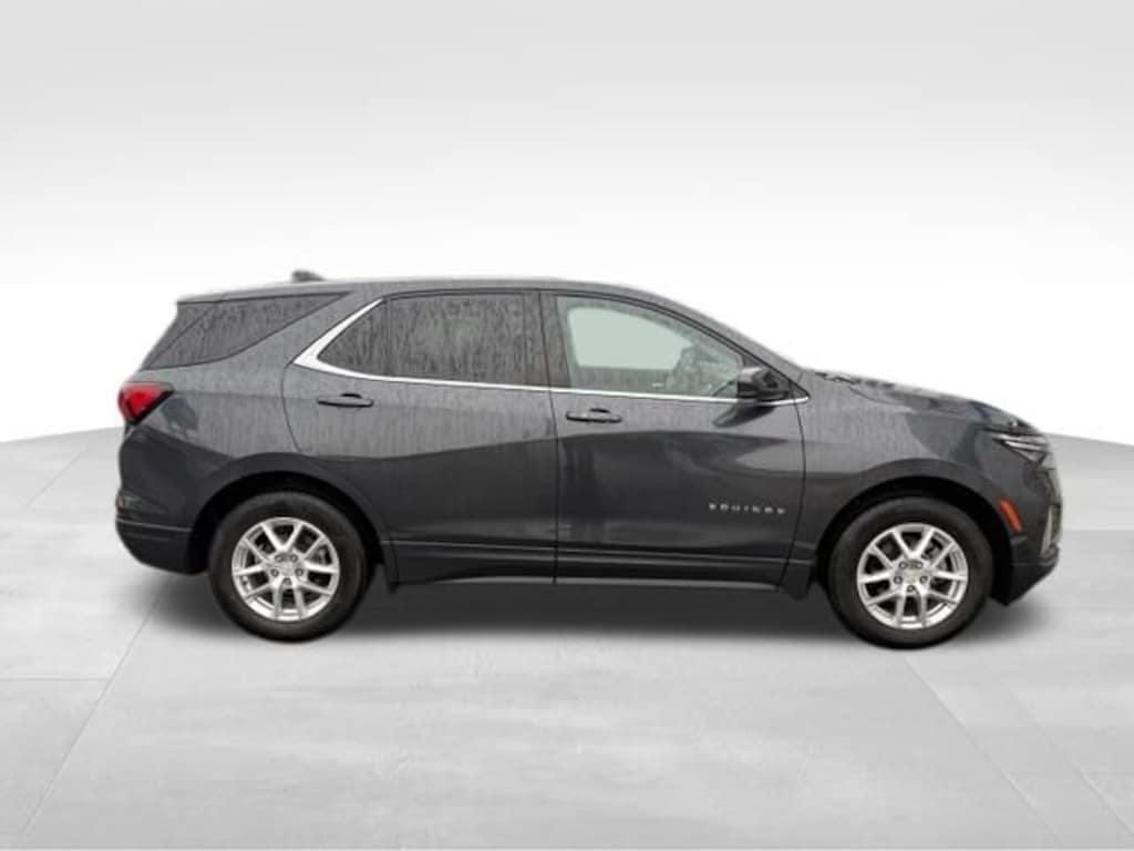 Used 2022 Chevrolet Equinox LT SUV