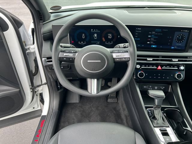 2025 Hyundai Santa Cruz SEL - Photo 15