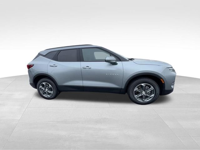 2024 Chevrolet Blazer 2LT - Photo 10