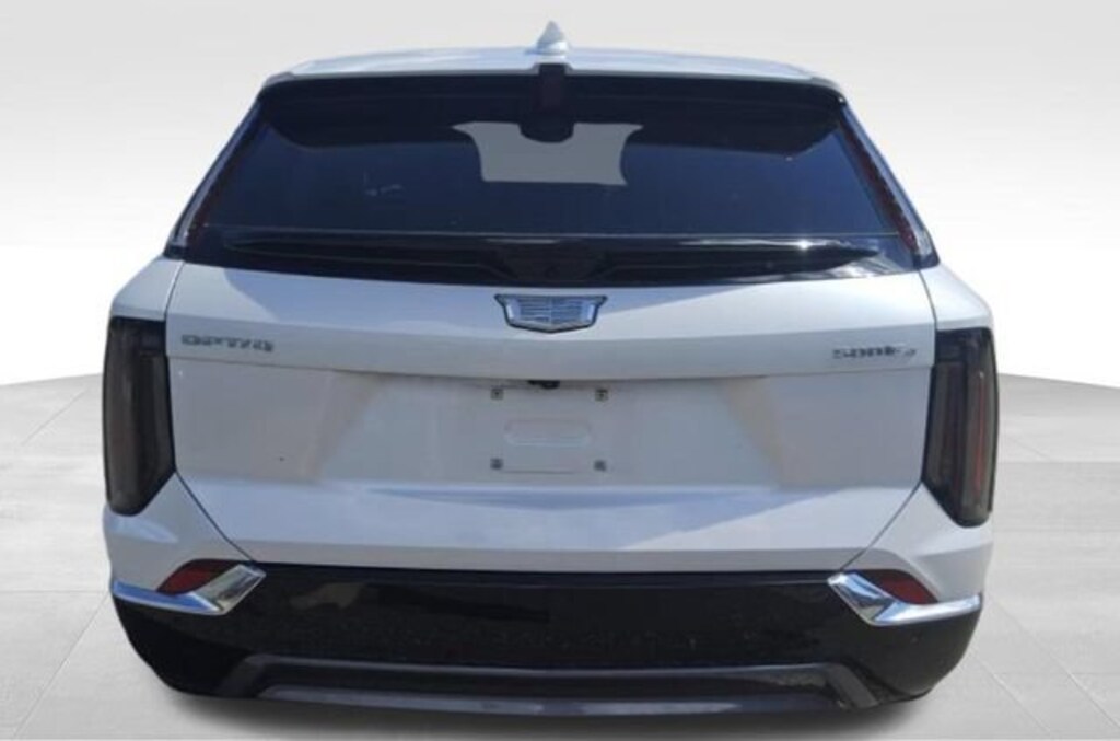 Used 2025 CADILLAC OPTIQ Luxury 2 SUV