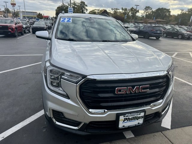2022 Gmc Terrain SLE photo 3