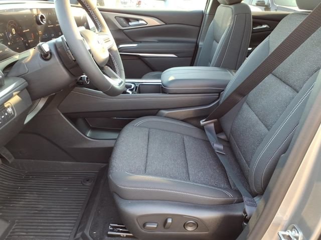 2026 Chevrolet Traverse LT - Photo 6