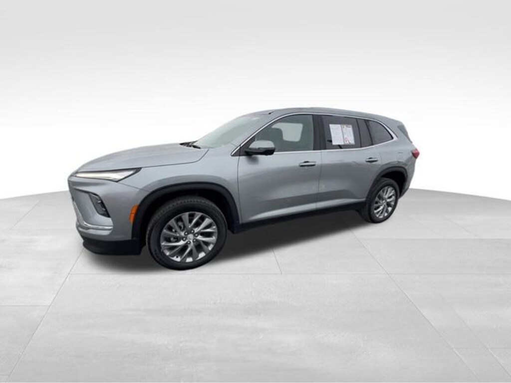 Used 2025 Buick Enclave Preferred SUV