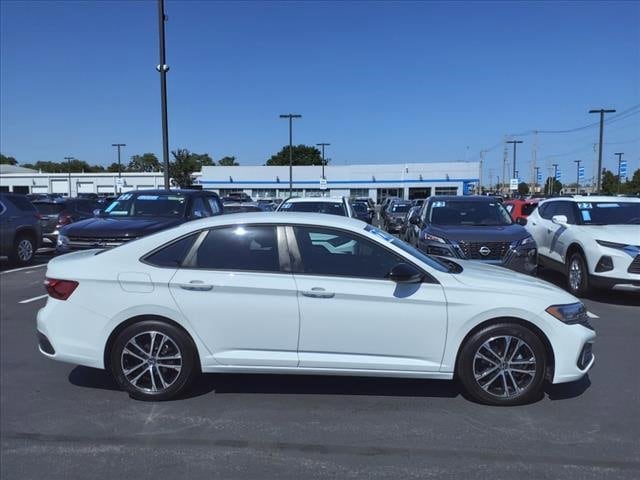 Used 2022 Volkswagen Jetta Sport with VIN 3VWBM7BU3NM019407 for sale in Lansing, IL