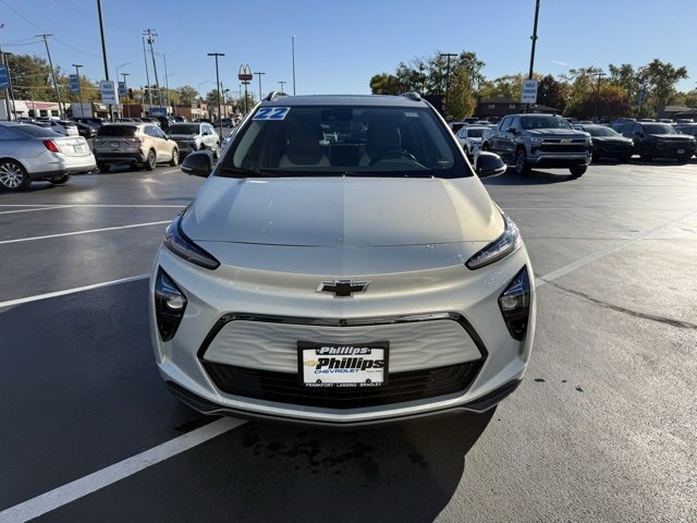 2022 Chevrolet Bolt EUV Premier photo 2