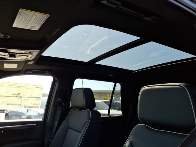 2026 Chevrolet Tahoe Premier - Photo 8