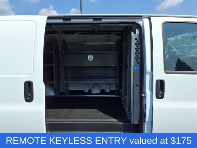 2025 Chevrolet Express Cargo Work Van - Photo 12