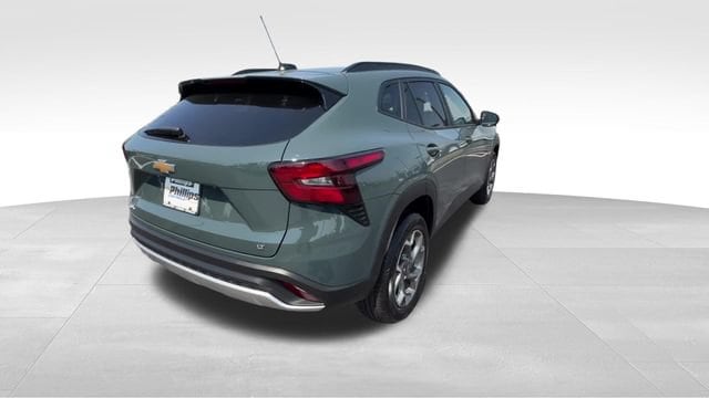 2026 Chevrolet Trax LT - Photo 7