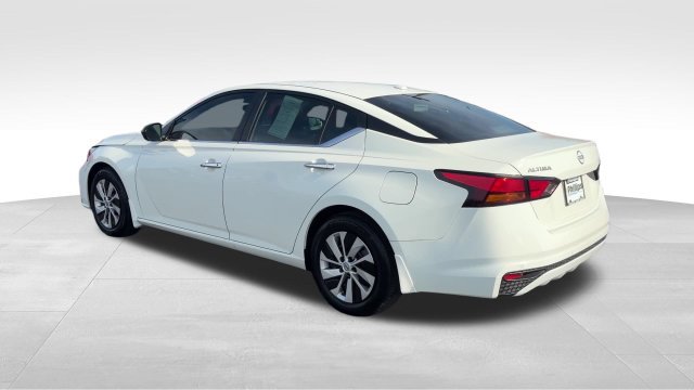 Used 2025 Nissan Altima S FWD Sedan