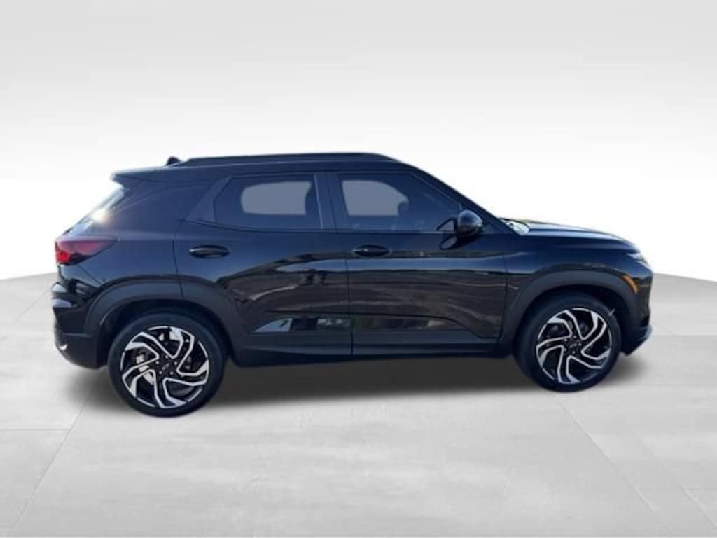 Used 2024 Chevrolet Trailblazer RS SUV