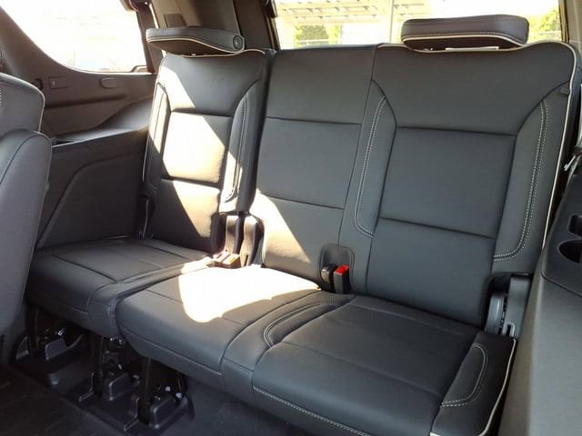 2026 Chevrolet Tahoe Premier - Photo 10