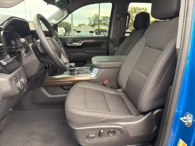 2023 Chevrolet Silverado 1500 LT Trail Boss - Photo 10