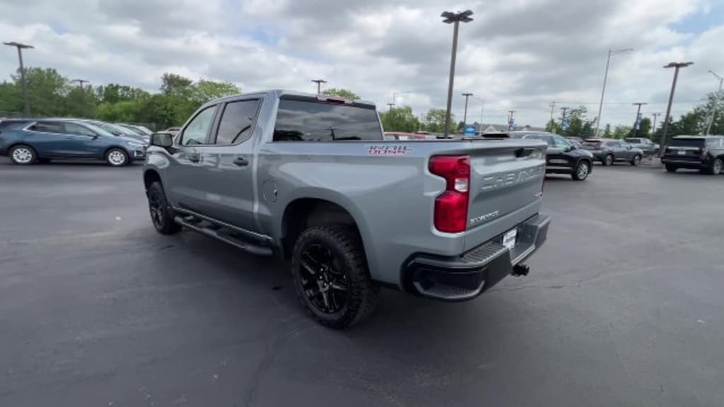 Used 2024 Chevrolet Silverado 1500 Custom Trail Boss Truck Crew Cab