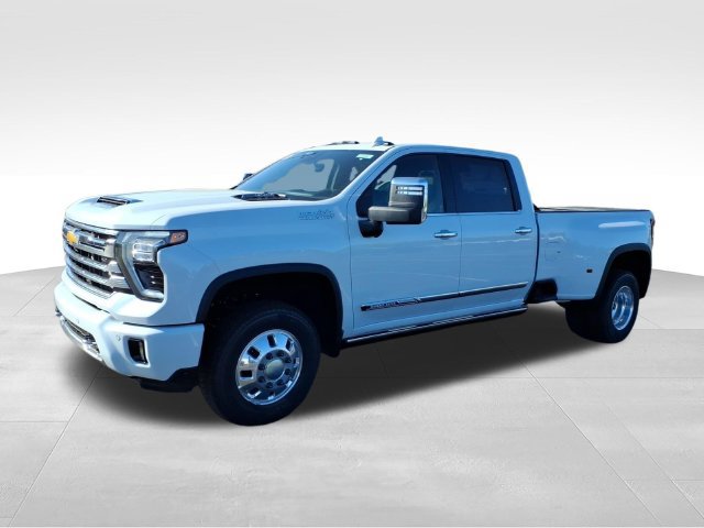 New 2026 Chevrolet Silverado 3500 HD High Country DRW Truck