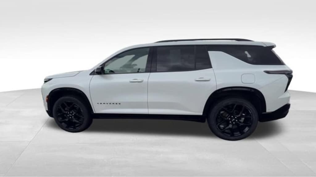Used 2024 Chevrolet Traverse RS SUV