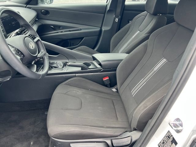 2025 Hyundai Elantra SEL - Photo 10