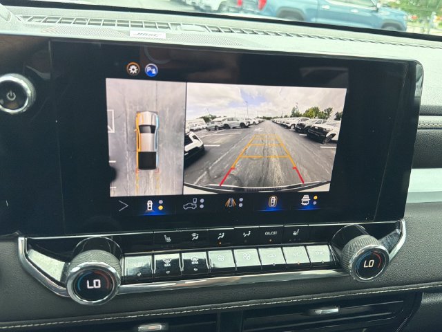 2024 Chevrolet Colorado LT - Photo 20