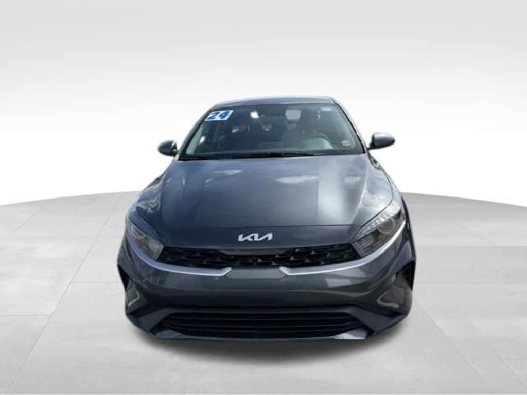 Used 2024 Kia Forte LX Sedan