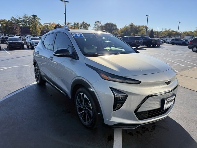 2022 Chevrolet Bolt EUV Premier photo 3