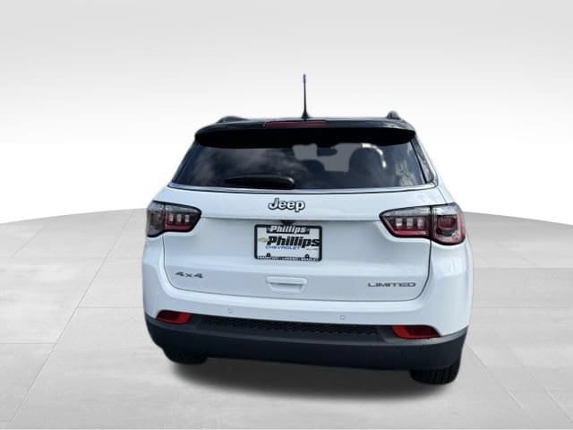 2025 Jeep Compass Limited - Photo 11