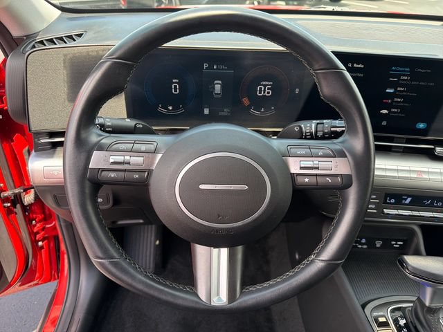 2025 Hyundai Kona SEL - Photo 16