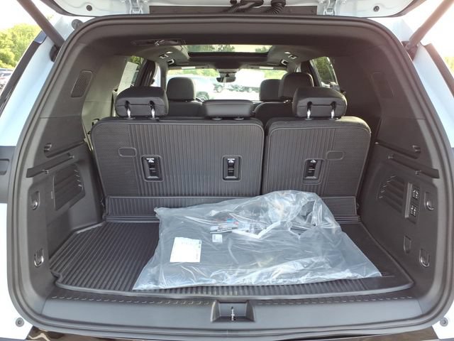 2026 Chevrolet Traverse High Country - Photo 12