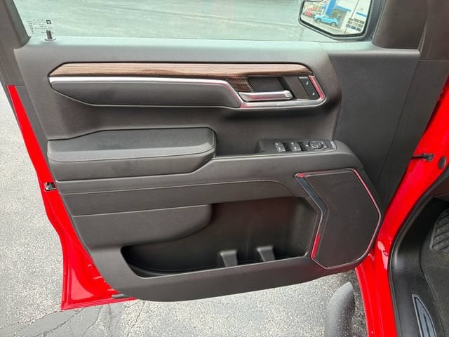 2023 Chevrolet Silverado 1500 LT - Photo 11