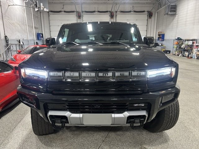 Used 2025 GMC HUMMER EV 2X with VIN 1GKT0NDEXSU114216 for sale in Lansing, IL