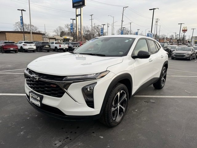 2024 Chevrolet Trax RS's photo