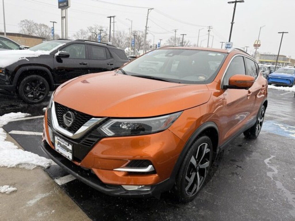 Used 2021 Nissan Rogue Sport SL