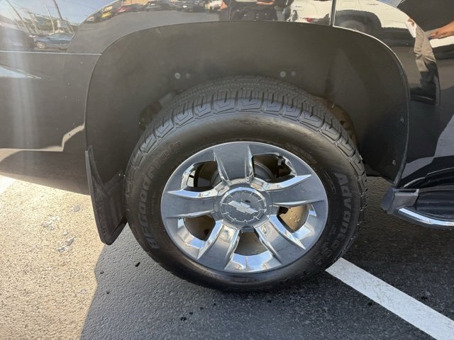 2017 Chevrolet Tahoe Premier photo 4